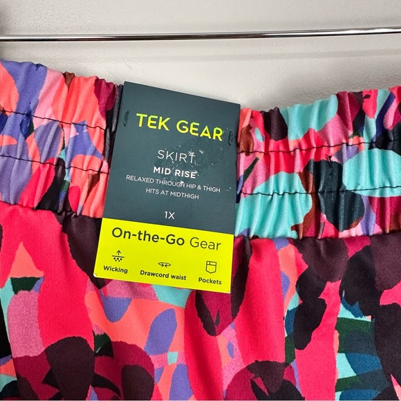 Tek Gear Colorful Mid Rise Active Skirt Size 1X NWT - Picture 4 of 5
